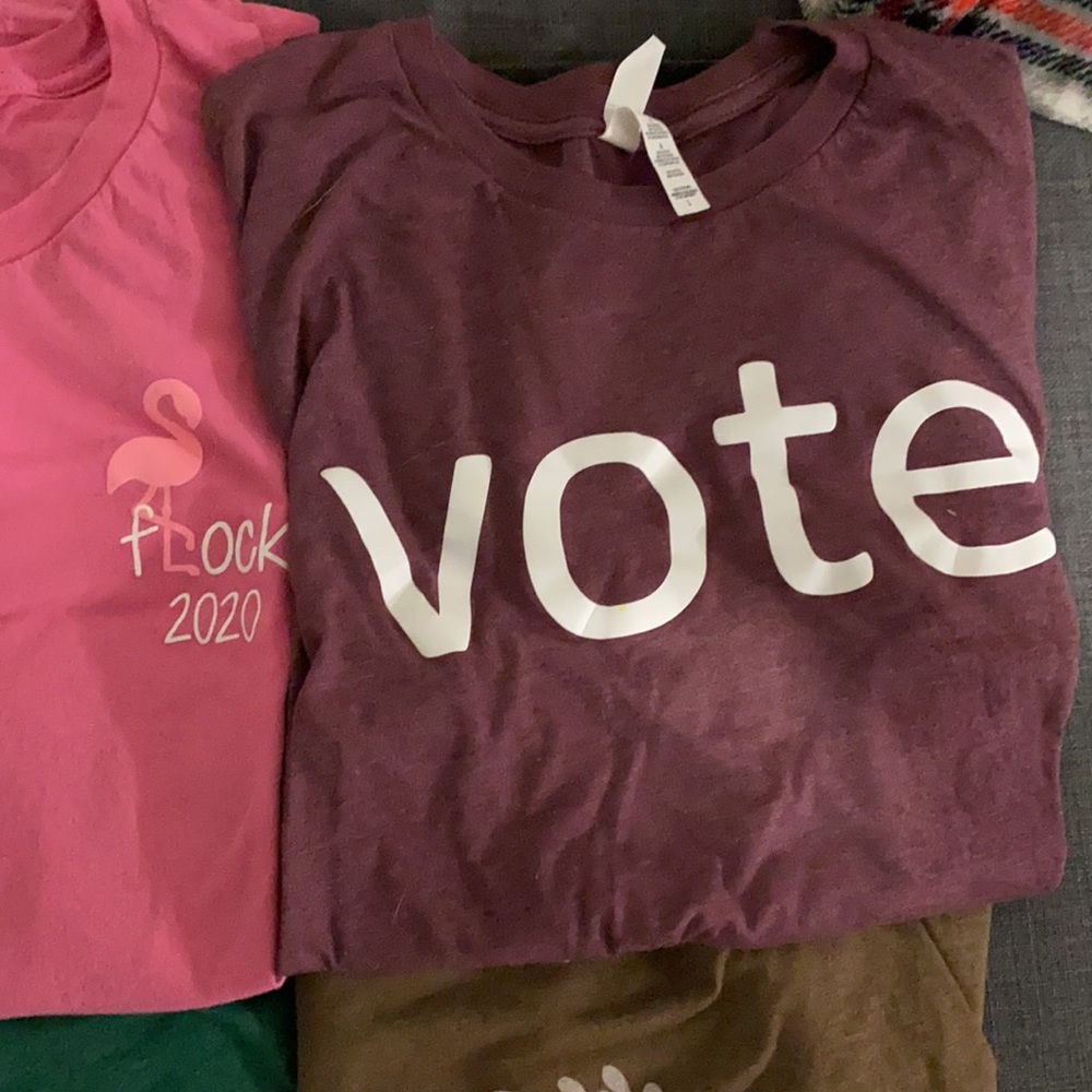 Shirts - Picture 4 of 7